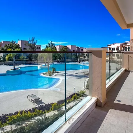 Stunning, Modern Mc11 - Ampelia, Dionysus Greens, Aphrodite Hills * Kouklia