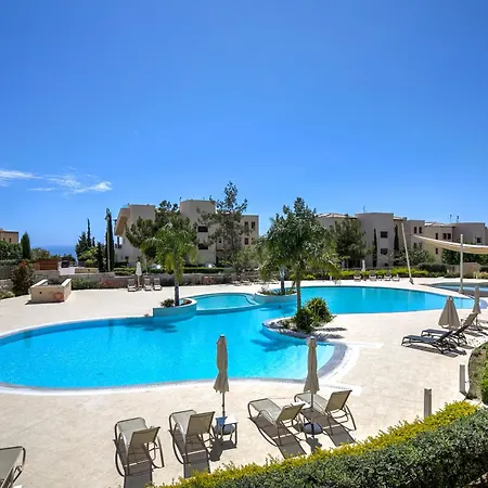 Stunning, Modern Mc11 - Ampelia, Dionysus Greens, Aphrodite Hills Lejlighed *