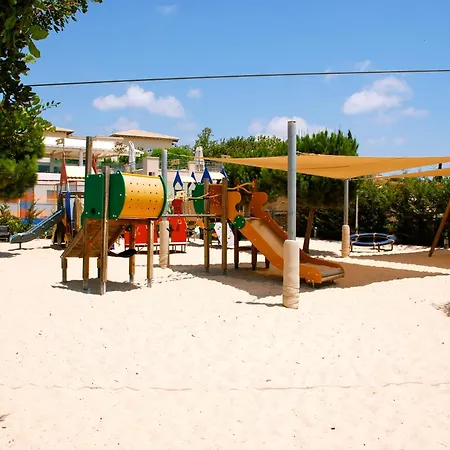 Stunning, Modern Mc11 - Ampelia, Dionysus Greens, Aphrodite Hills