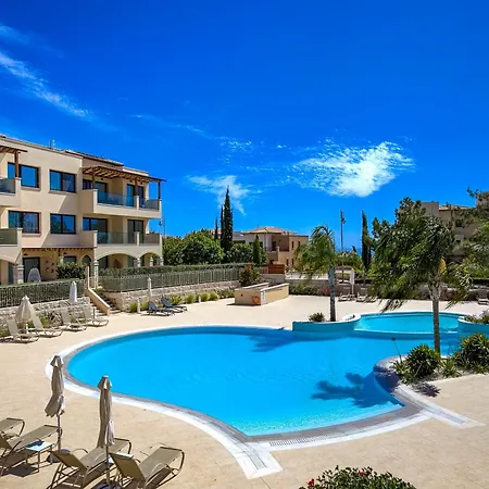 Stunning, Modern Mc11 - Ampelia, Dionysus Greens, Aphrodite Hills *