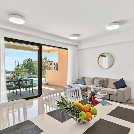 Daire Stunning, Modern Mc11 - Ampelia, Dionysus Greens, Aphrodite Hills