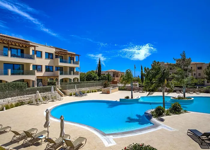 Stunning, Modern Mc11 - Ampelia, Dionysus Greens, Aphrodite Hills *