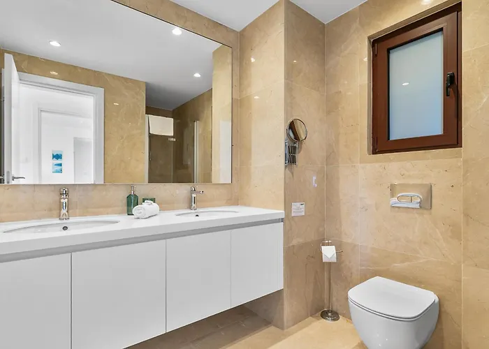 Stunning, Modern Mc11 - Ampelia, Dionysus Greens, Aphrodite Hills *