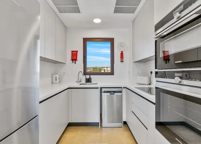 Stunning, Modern Mc11 - Ampelia, Dionysus Greens, Aphrodite Hills Kouklia